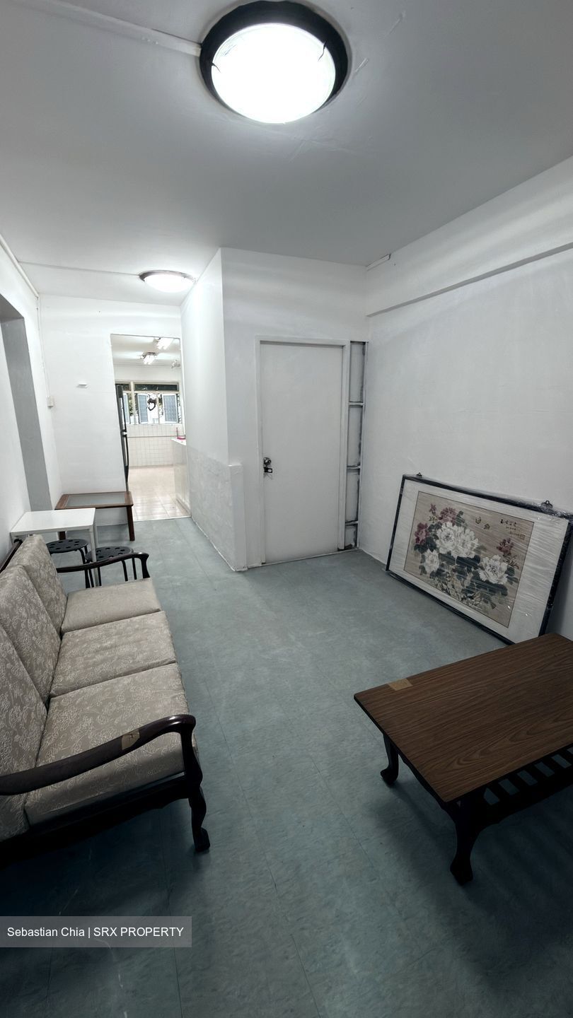Blk 327 Hougang Avenue 5 (Hougang), HDB 3 Rooms #575875351